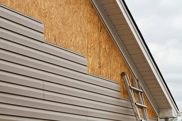 24/7 Emergency Siding Repair experts in Springboro, OH